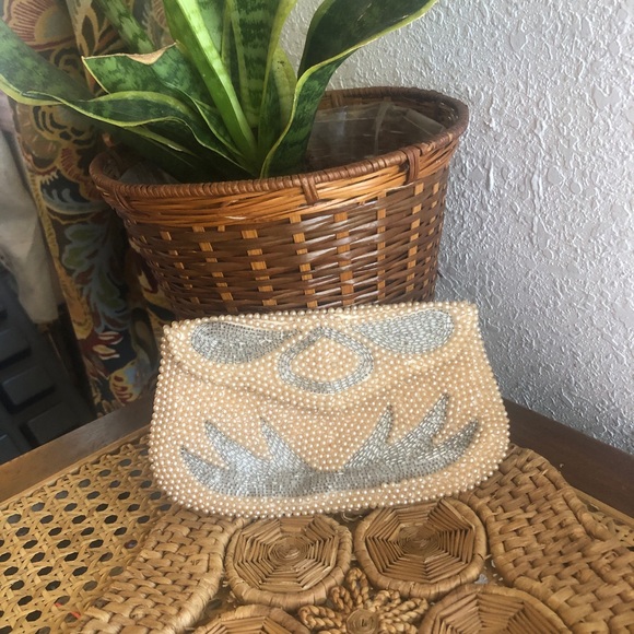 Cream and Silver Satin Beaded Clutch/Purse - Picture 2 of 12